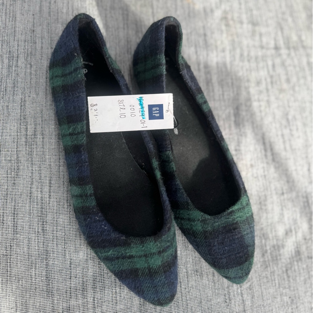 NWT GAP Women's Tartan Flats - Navy and Forest Green